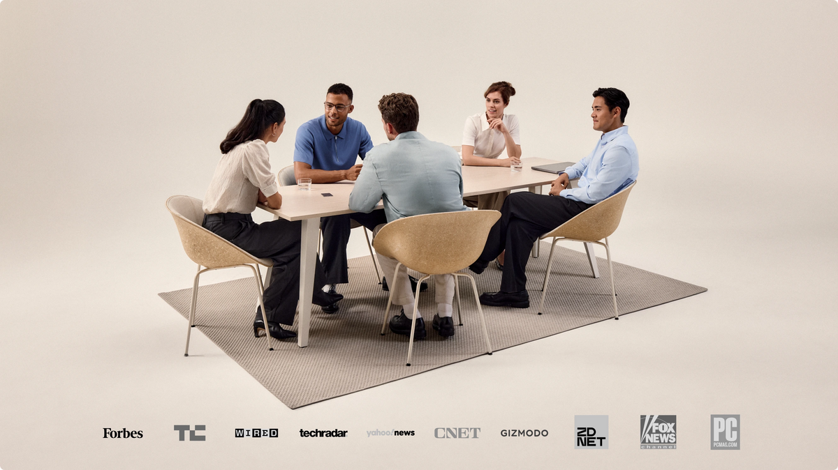 Plaud Note Pro supporting conference room recording for team meetings.