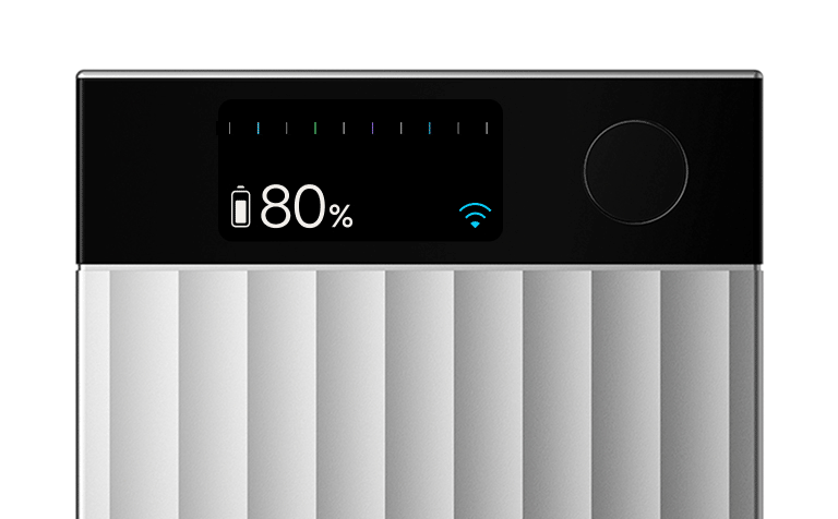 Silver Plaud Note Pro AI voice recorder.