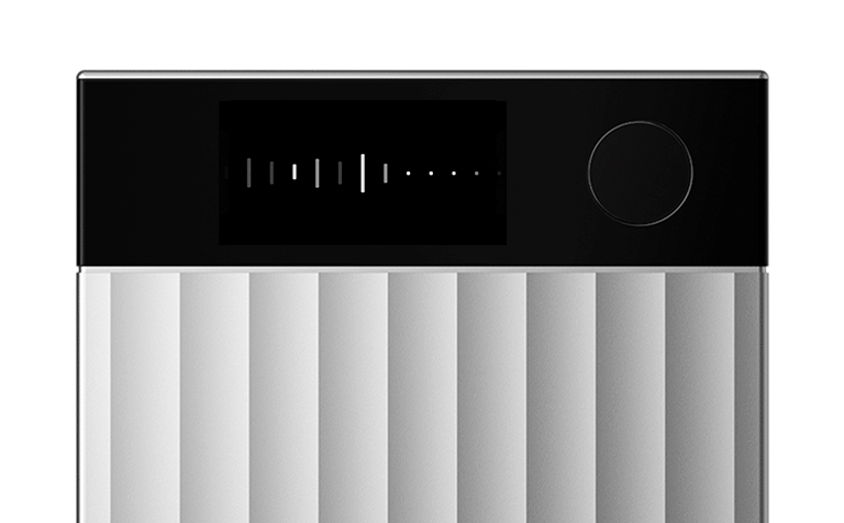 Silver Plaud Note Pro AI voice recorder.